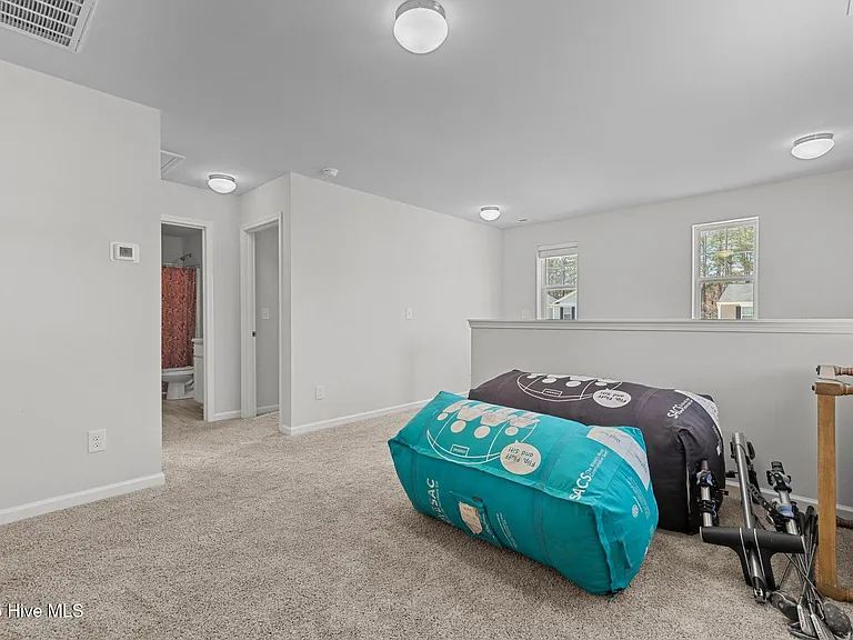 821 Conductor Ct — Photo 18