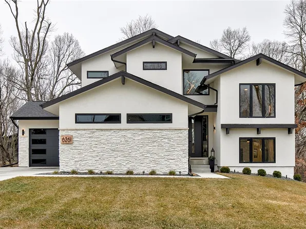 6261 Enclave Ln, Johnston, IA 50131