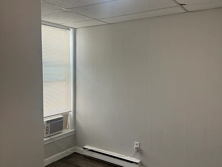 234 Hamilton St #2 — Photo 12