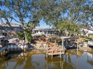 116 Sunrise Dr, Palm Harbor, FL 34683