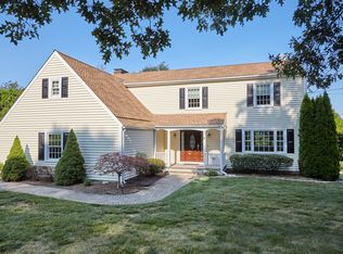 31 Scenic View Dr, Deep River, CT 06417