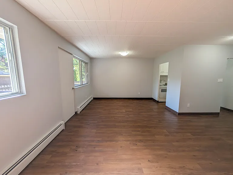 2B Arlington Ave #205 — Photo 2