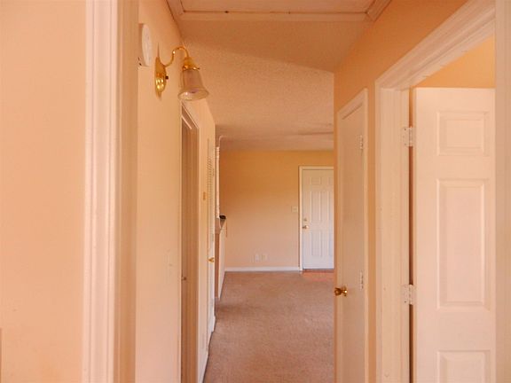 5th image of 382 Jack Miller Blvd APT E