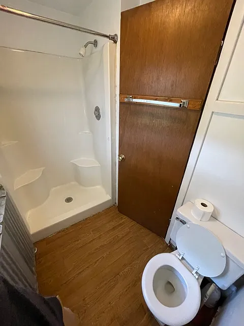 6 bed, $1,150 — Photo 3