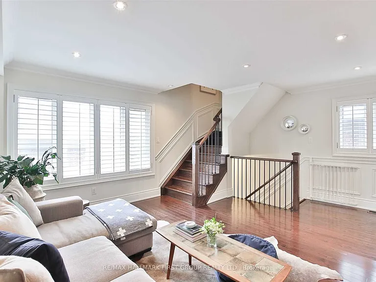 329 A Dalesford Rd — Photo 18