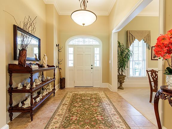 4th image of 4724 Woodland Point