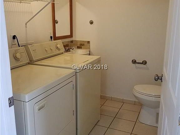 5th image of 6761 Holmby Ave APT B2