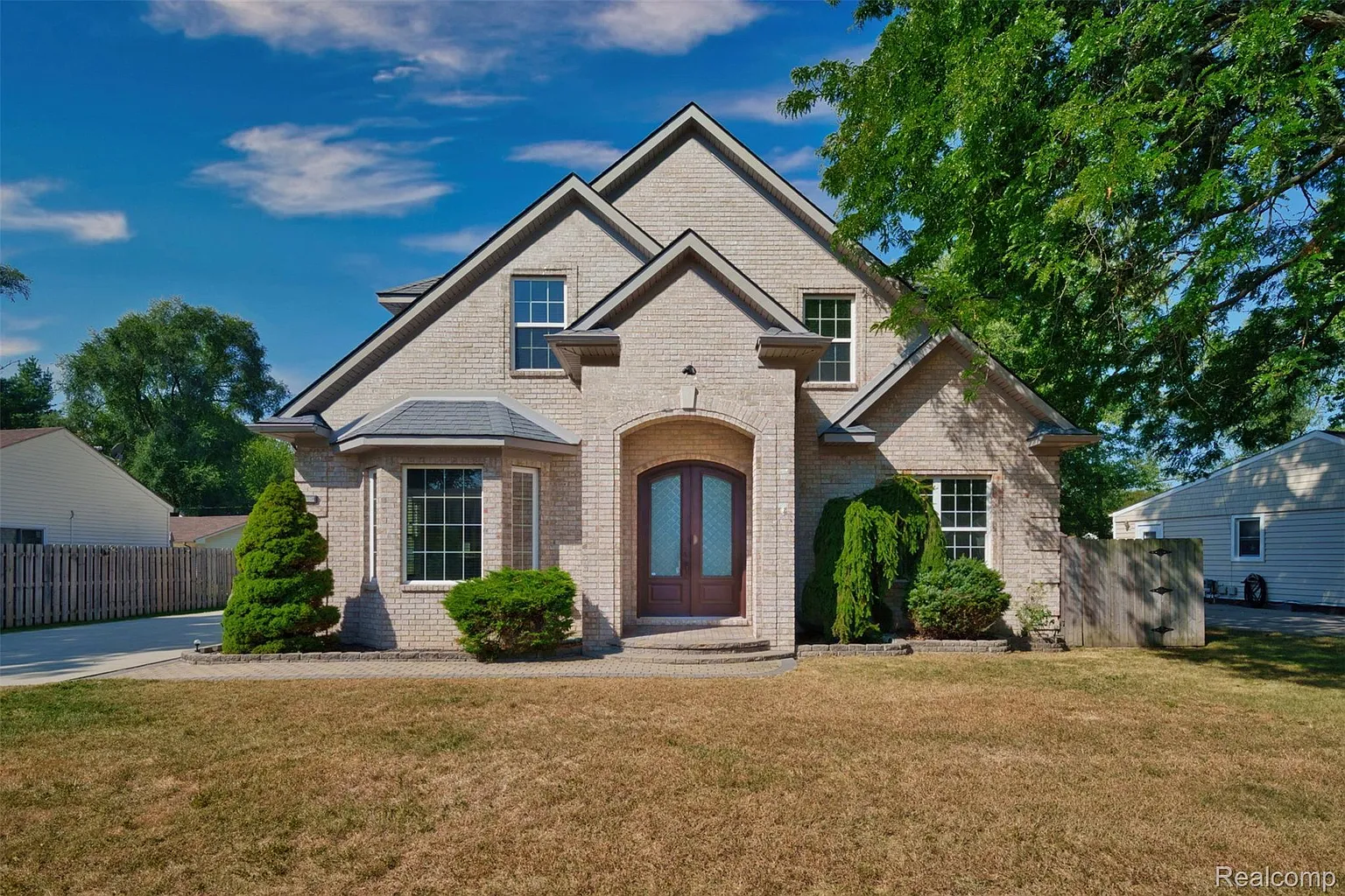 33528 Rhonswood St photo 1