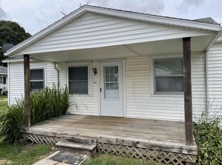 205 S Monroe St, Gaston, IN 47342