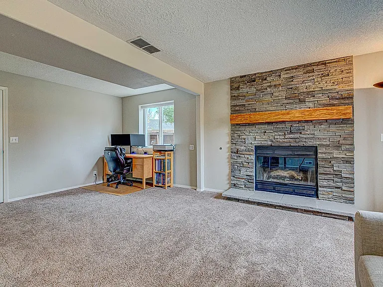 1473 E Drucker St — Photo 9