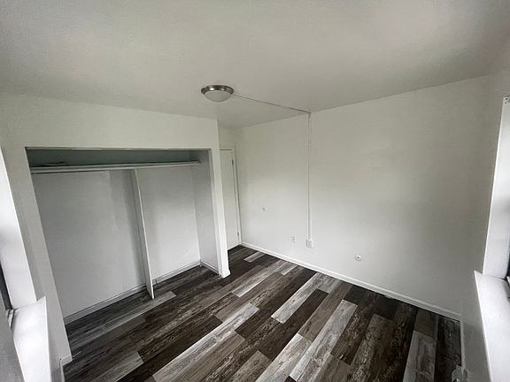 4th image of 37 Cleveland St