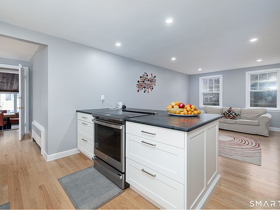 5th image of 14 Giles Street