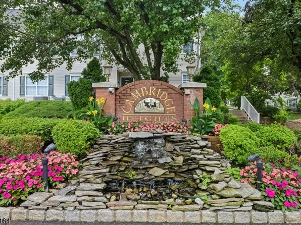 164 Cambridge Ct, Clifton City, NJ 07014
