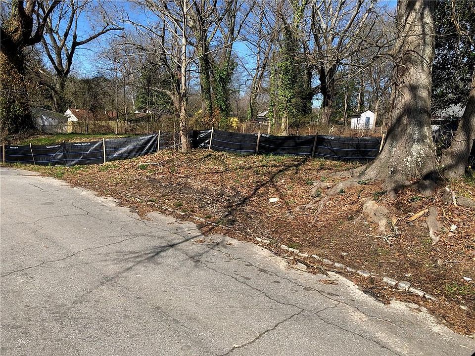 2nd image of 670 S Grand Ave NW Lot 21