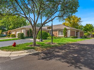 8518 Bent Tree Ct UNIT 8518, Indianapolis, IN 46260 | Zillow