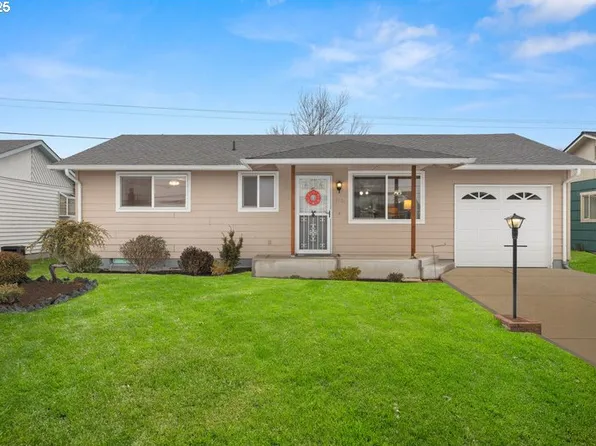 1454 Astor Way, Woodburn, OR 97071