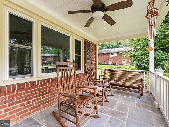 3rd image of 6012 Kelley Ct