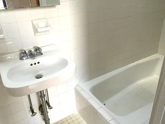 Rented by GPA Realty | media 22