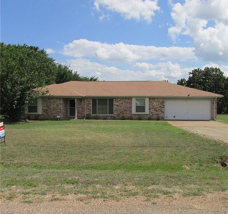 1st image of 120 Valley Vista Dr