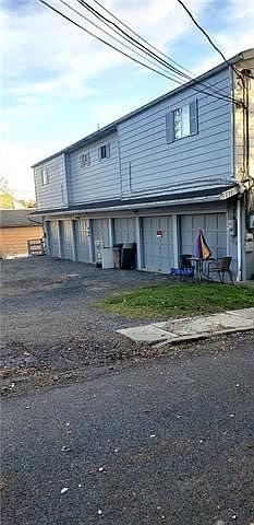 1st image of 171 S Pine St #B