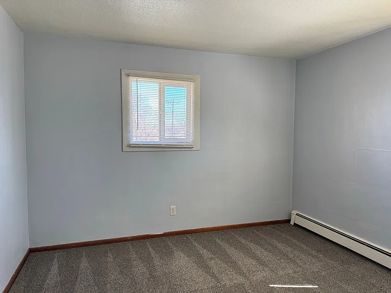 College Park Apartments — Photo 31