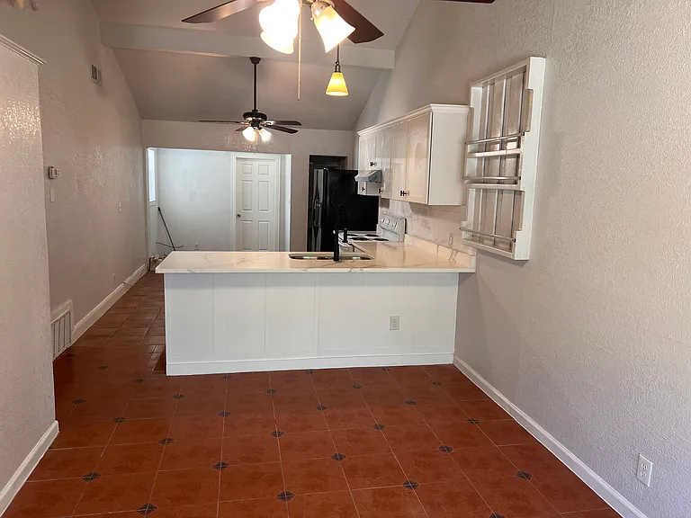 5936 Fairwood St — Photo 26
