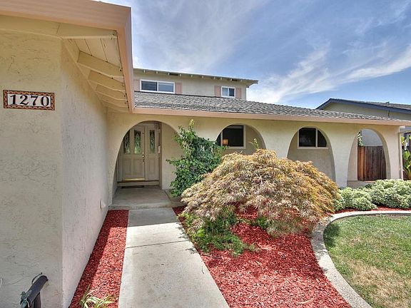 3rd image of 1270 Butterfly Dr