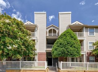 11653 Gas Light Ct APT F, Reston, VA 20190