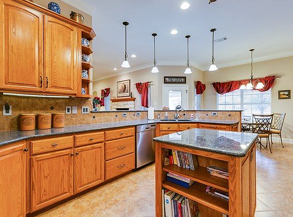 4th image of 5170 Ironwood Ct