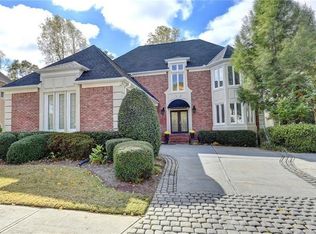 1885 River Falls Dr, Roswell, GA 30076