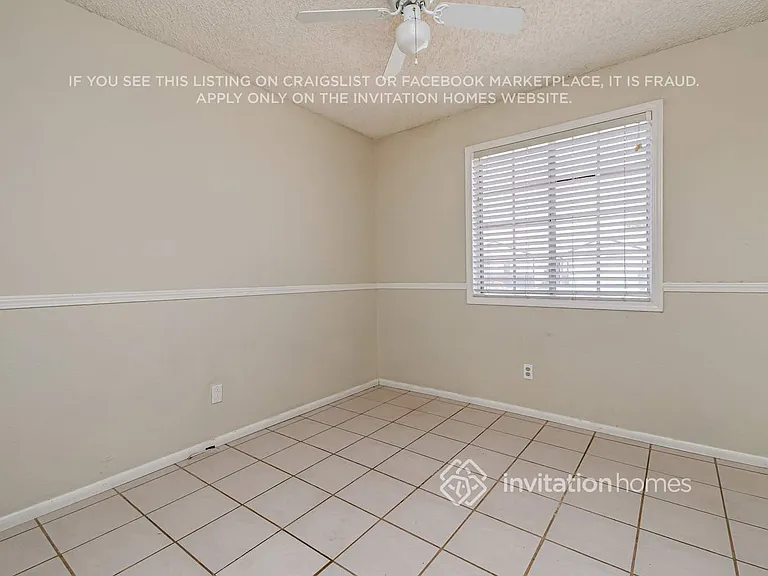 128 W Indigo St — Photo 13