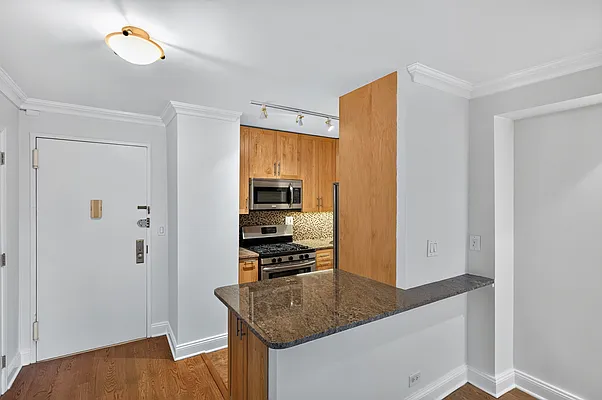 Kitchen, photo 2