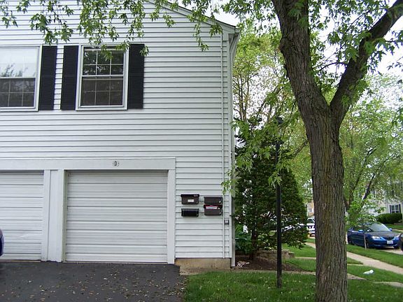 2nd image of 1274 Prairie Ave Unit D