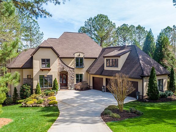 2nd image of 2140 Capes Cove Dr