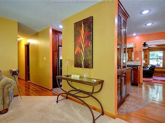 4th image of 2216 Tate Dr