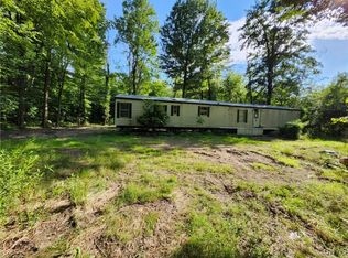 5 Beach Rd, Cleveland, NY 13042