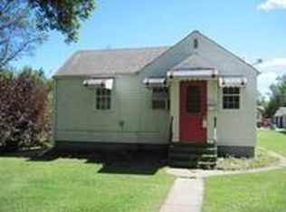 426 9th St N, Wahpeton, ND 58075