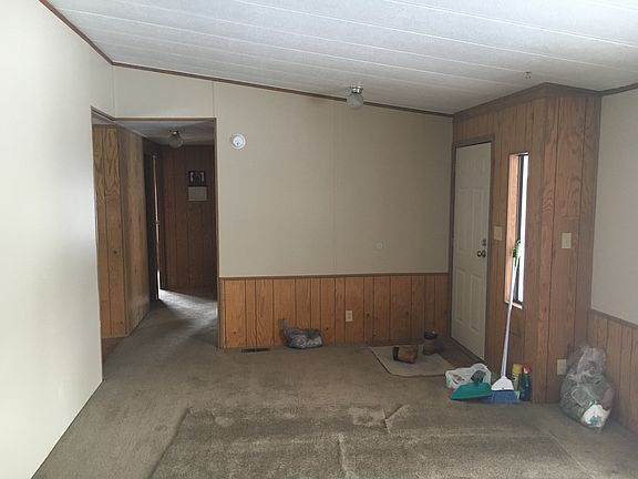 4th image of 17222 E 3rd Ave