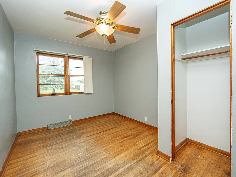2616 Valley Park Dr — Photo 6