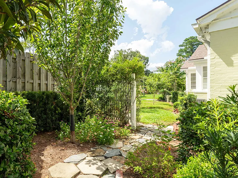 1326 Pinetree Rd — Photo 74