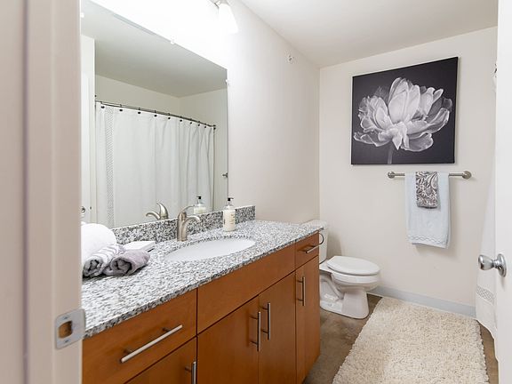 5th image of 144 Waterstradt Commerce Dr