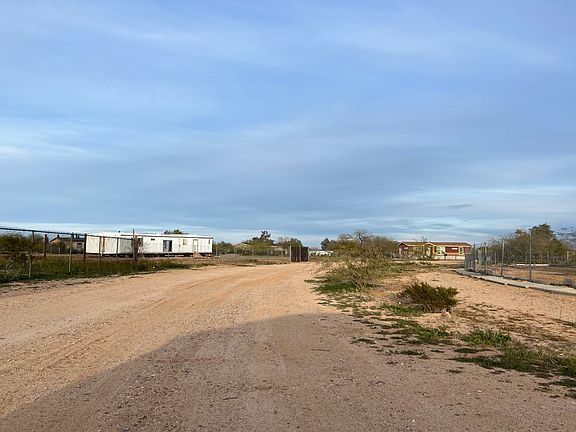 5th image of 20802 W Beacon Ct