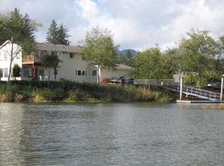 38005 Island Dr, Nehalem, OR 97131