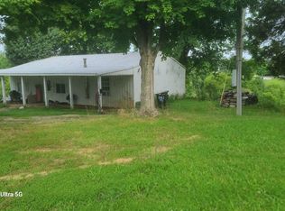 6080 Stevens School Rd, Whitesville, KY 42378