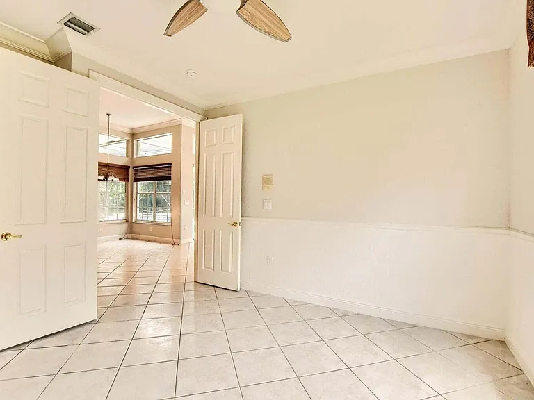 19474 Saturnia Lakes Dr — Photo 30