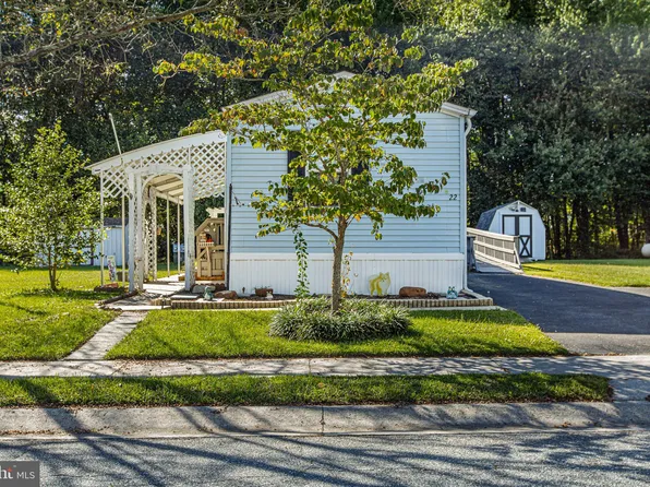22 Frenchmans Branch Dr, Smyrna, DE 19977