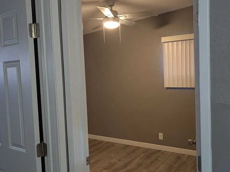 305 Sahara Dr #305 — Photo 13