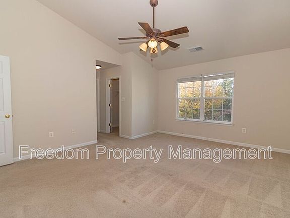 4th image of 6758 Sutton Oaks Way