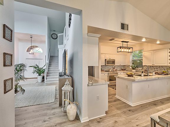 3rd image of 3212 NW 22nd Avenue