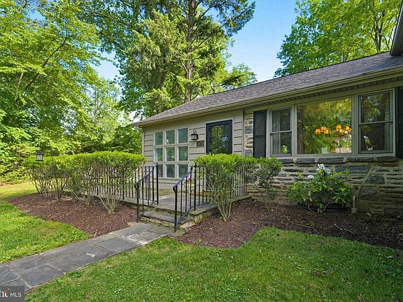 2nd image of 1070 Blue Rock Ln